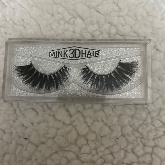 Mink 3D Eyelashes - Picture 1 of 6